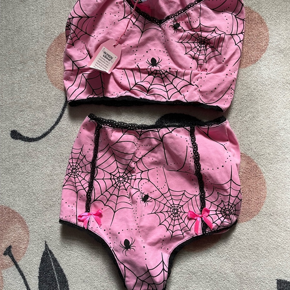 Bonsai Kitten Pink Web Set